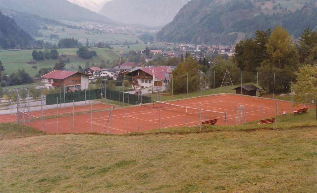 tennis-10-1980-0019.jpg