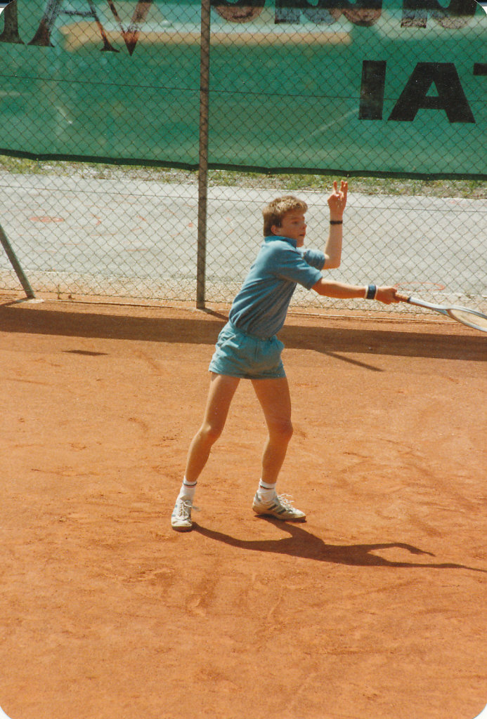 tennis85-90-0001.jpg